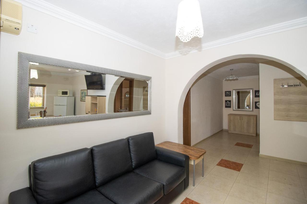 Tranquil Villa Apartments Units المليحة المظهر الخارجي الصورة